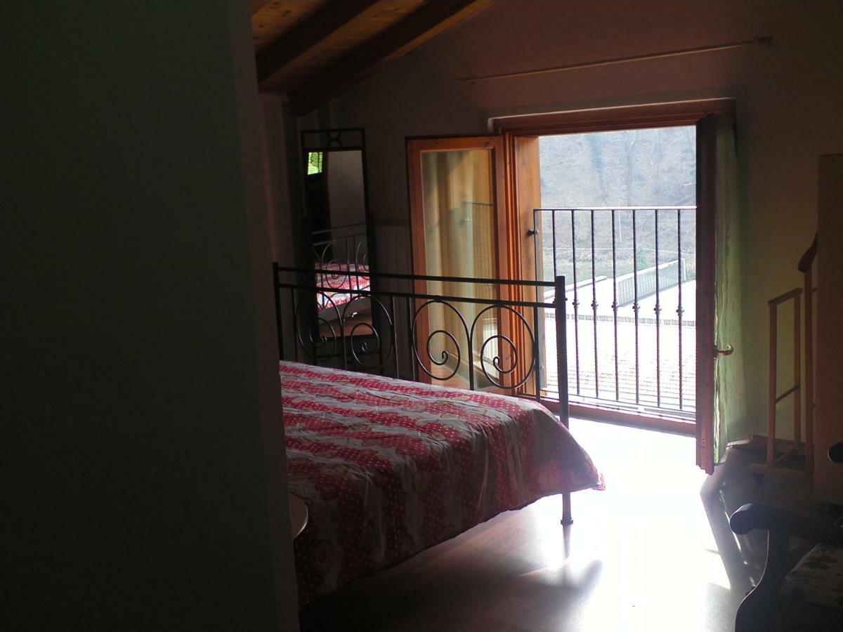 B&B I Ghiri Canzo Экстерьер фото